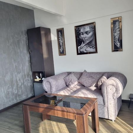 Days Inn Appartement Erivan Exterior foto