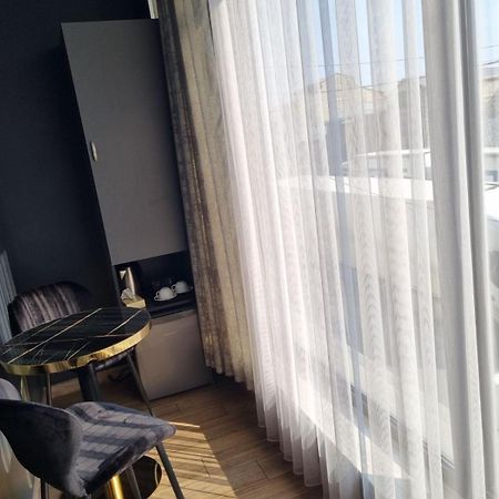 Days Inn Appartement Erivan Exterior foto